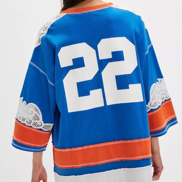 NWT $148 Free People We The Free Stanley Tee Sweatshirt Crochet Embroidered Sm - Picture 3 of 8